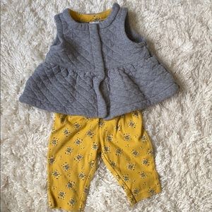 Carters 2 piece outfit size 3m